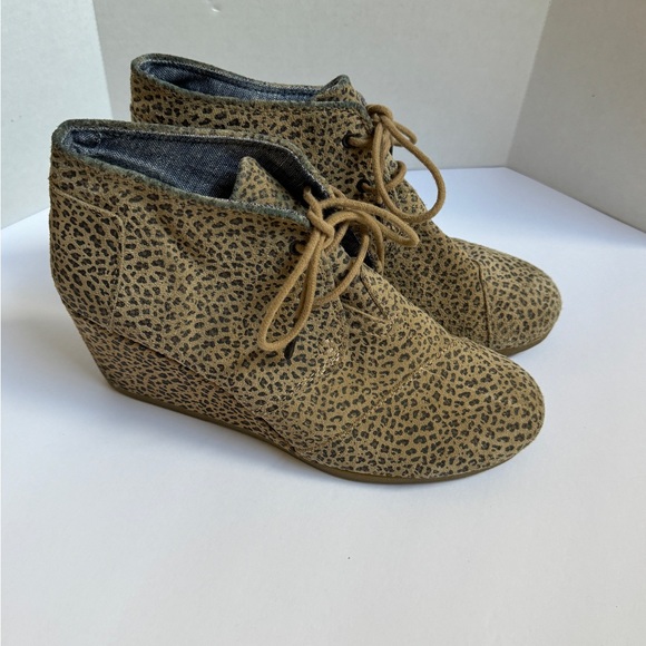 Toms Desert Wedge Bootie Size 8 - Picture 2 of 5